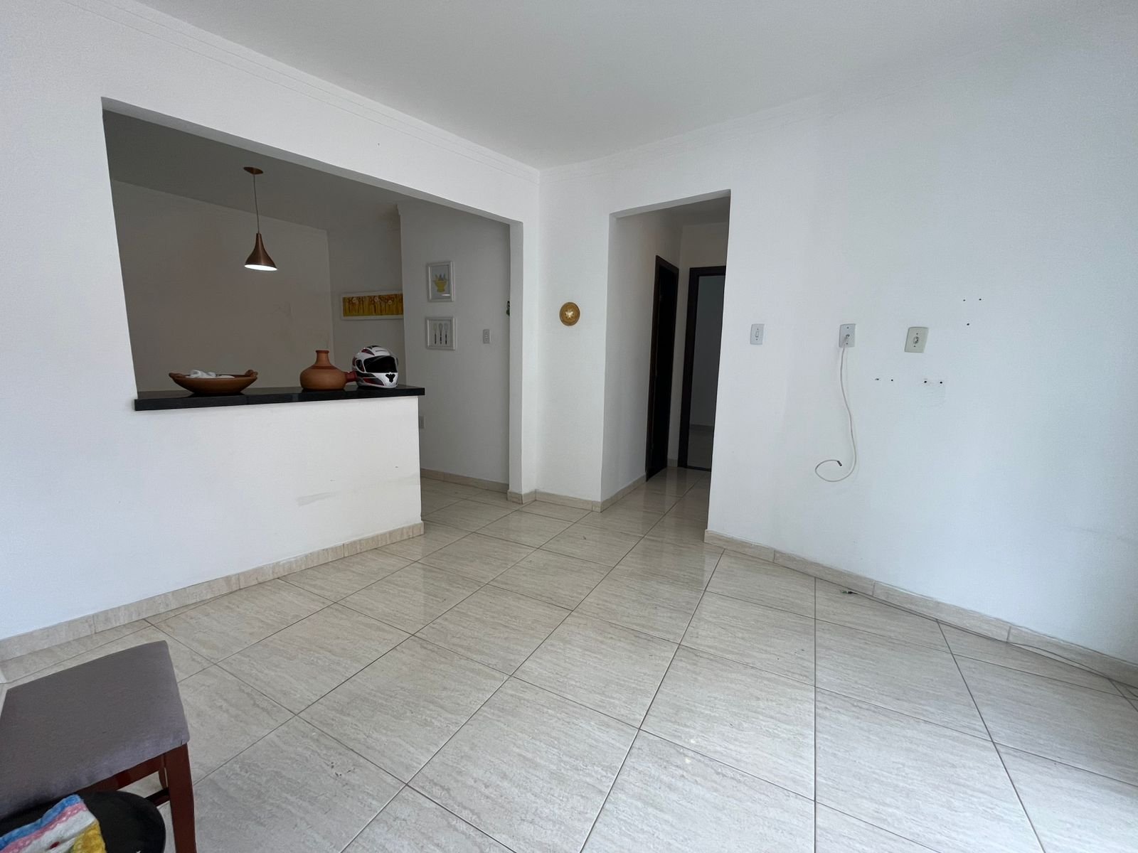 APARTAMENTO NA PRAÇA DA SALGADEIRA