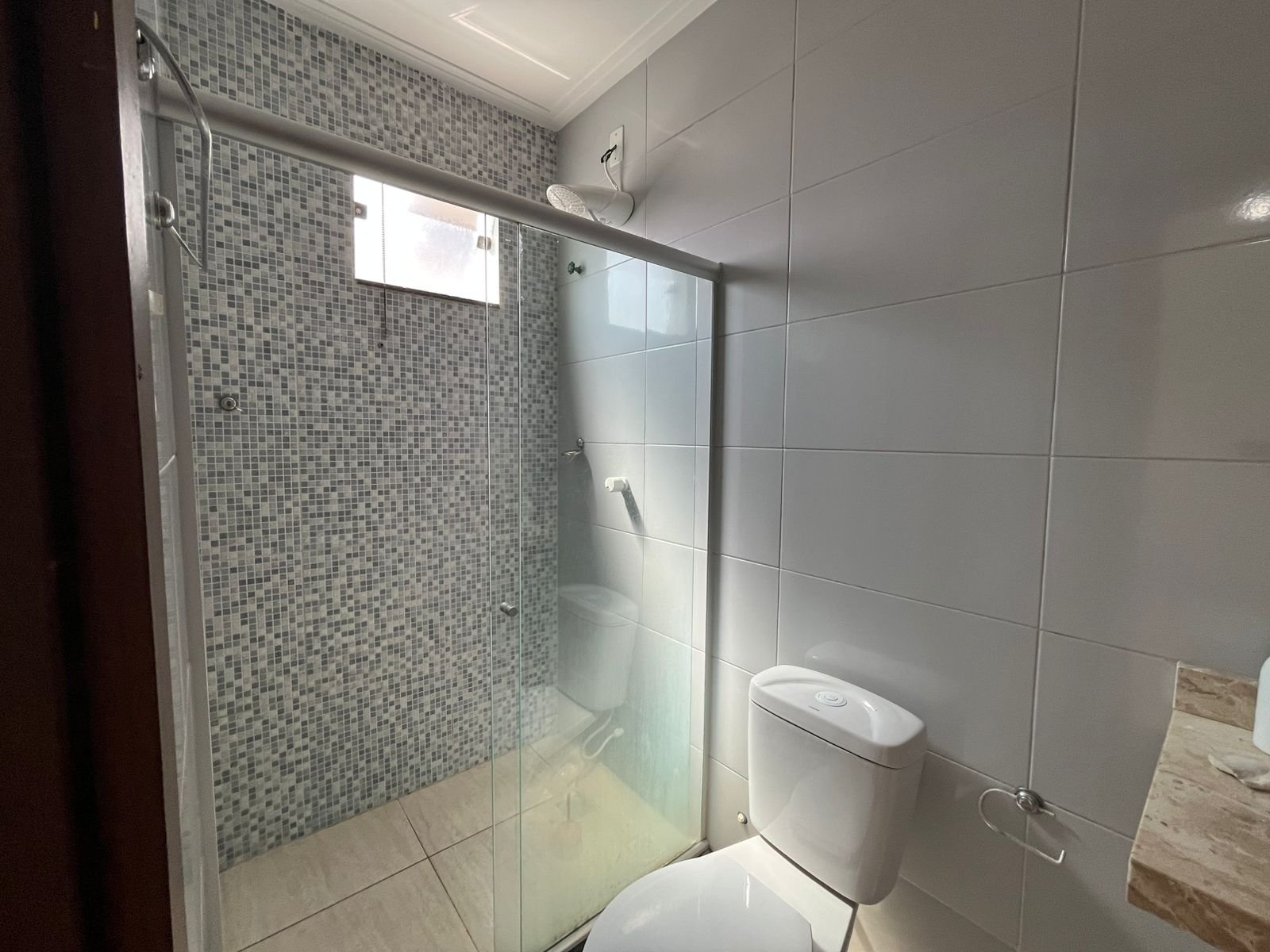 APARTAMENTO NA PRAÇA DA SALGADEIRA