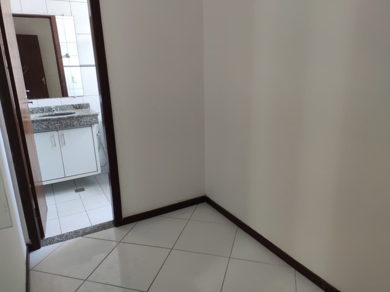 CASA PARA ALUGUEL EM CONDOMÍNIO NA MARIA PRETA