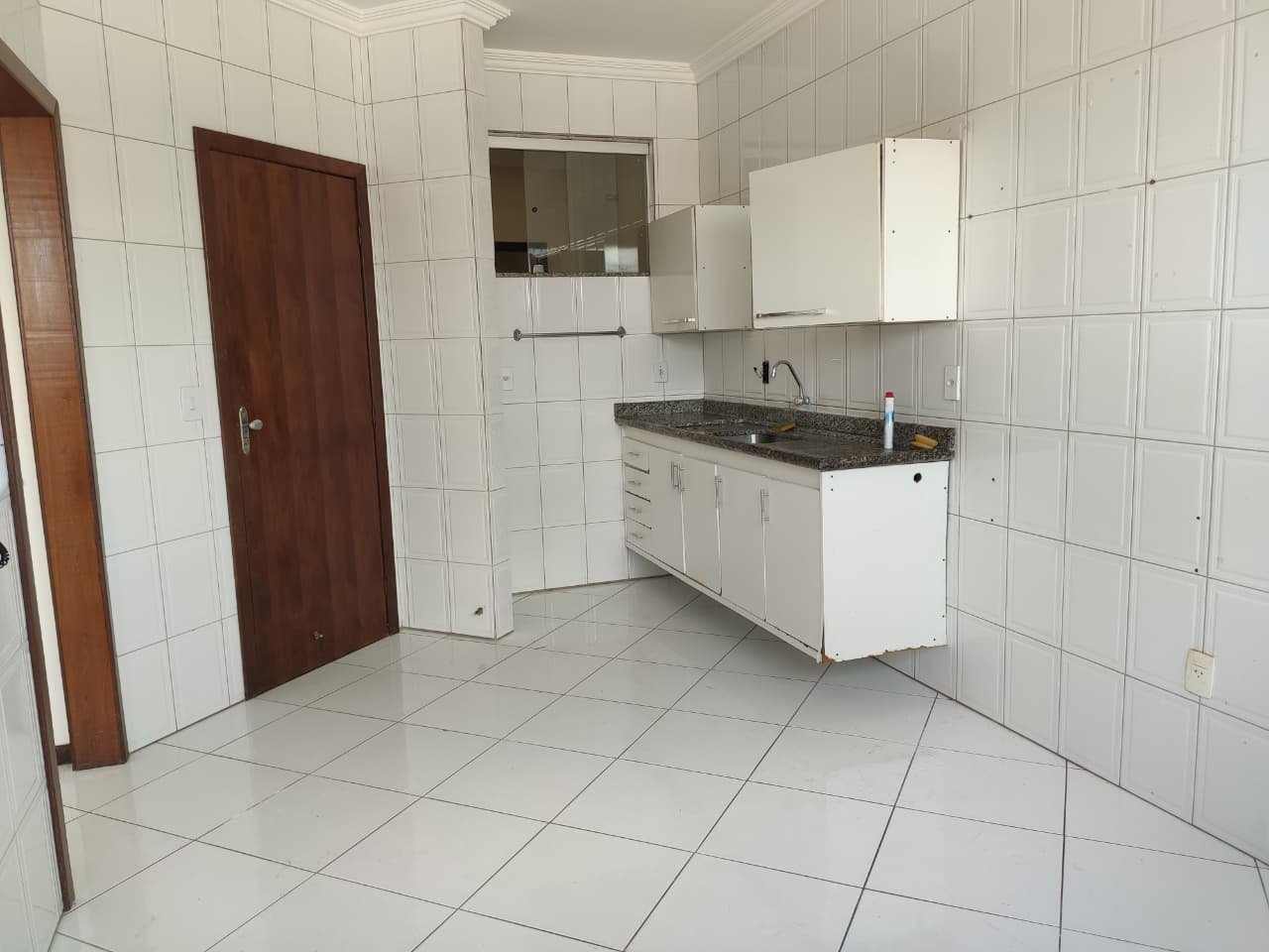 CASA PARA ALUGUEL EM CONDOMÍNIO NA MARIA PRETA