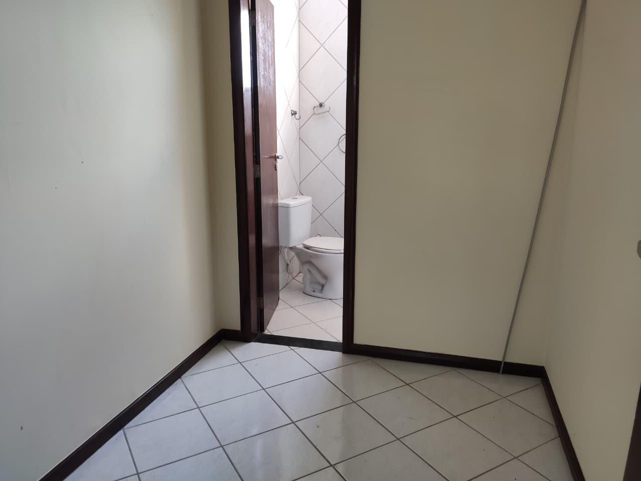 CASA PARA ALUGUEL RESIDENCIAL NO CENTRO