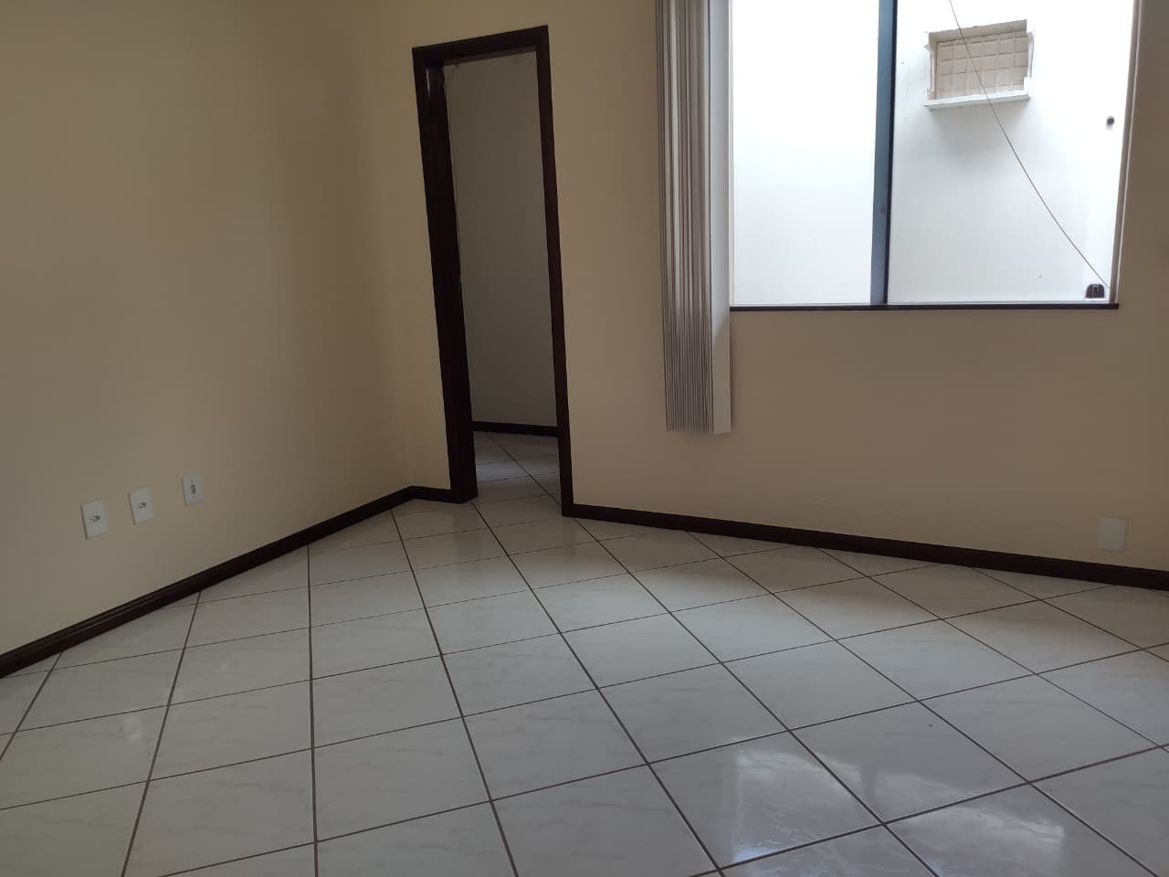 CASA PARA ALUGUEL RESIDENCIAL NO CENTRO