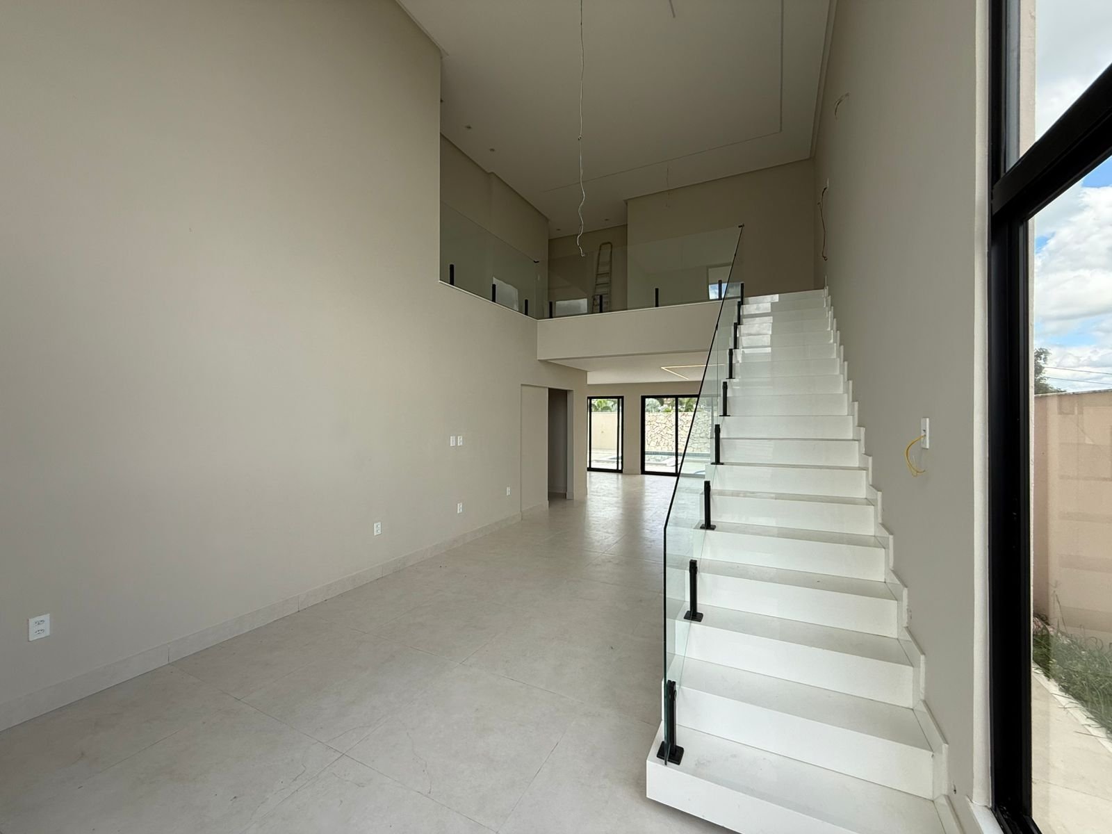 CASA ALTO PADRÃO INCOMPARÁVEL