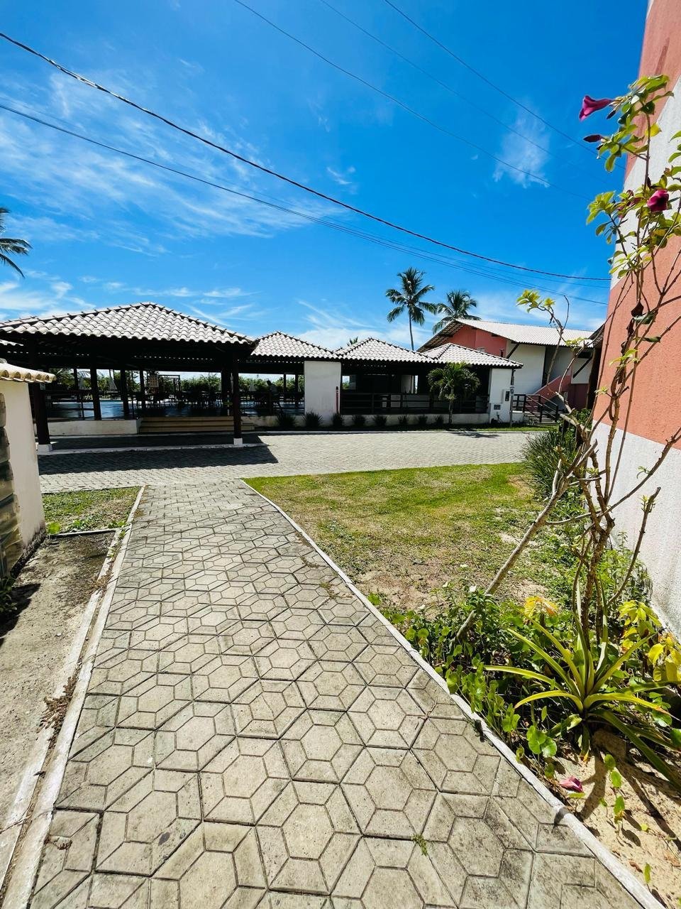 APARTAMENTO PÉ NA AREIA EM ILHEUS/BA
