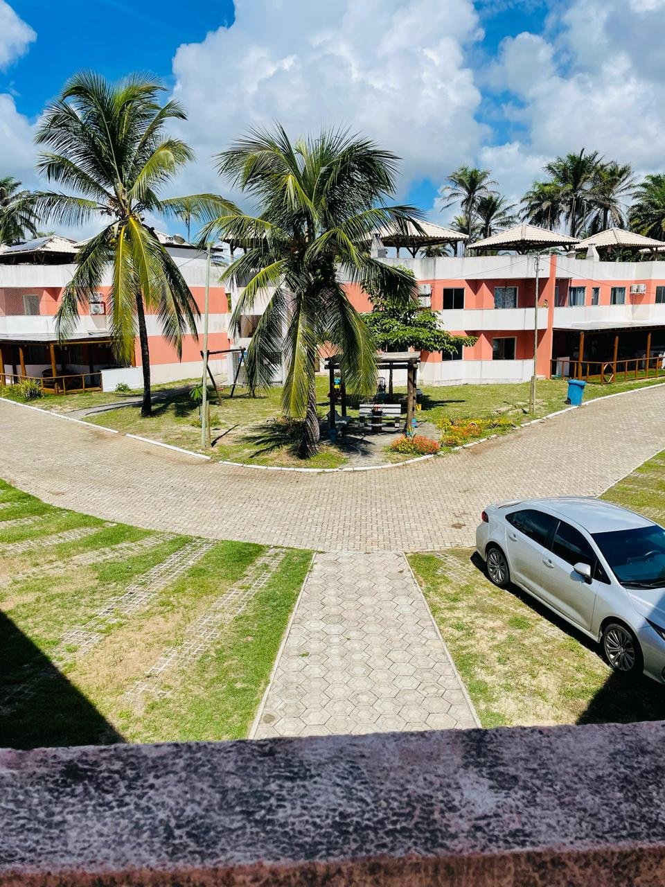 APARTAMENTO PÉ NA AREIA EM ILHEUS/BA