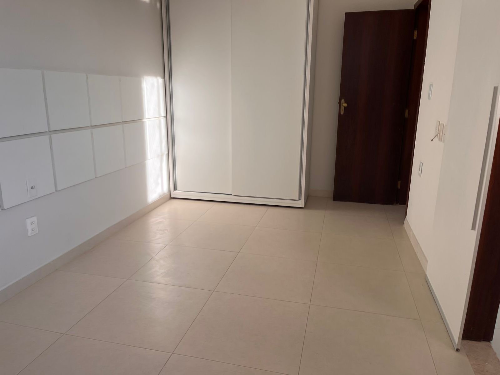 VILLAGE NA MARIA PRETA