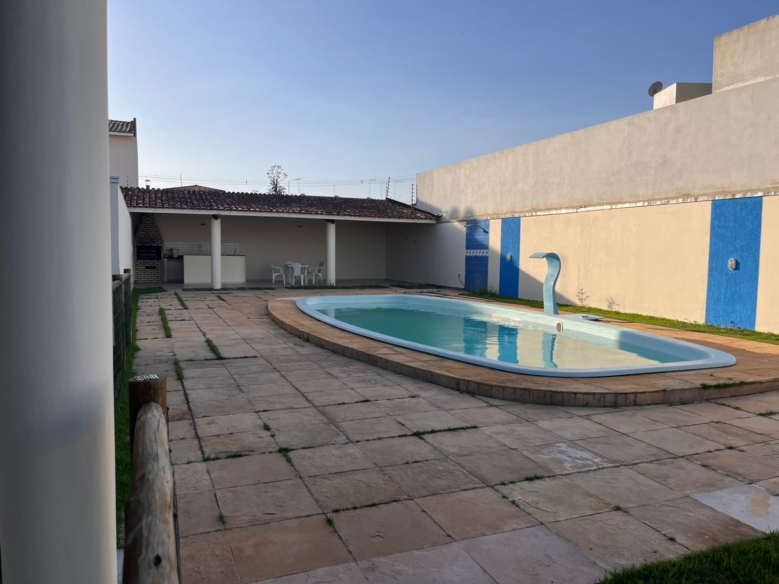 VILLAGE NA MARIA PRETA