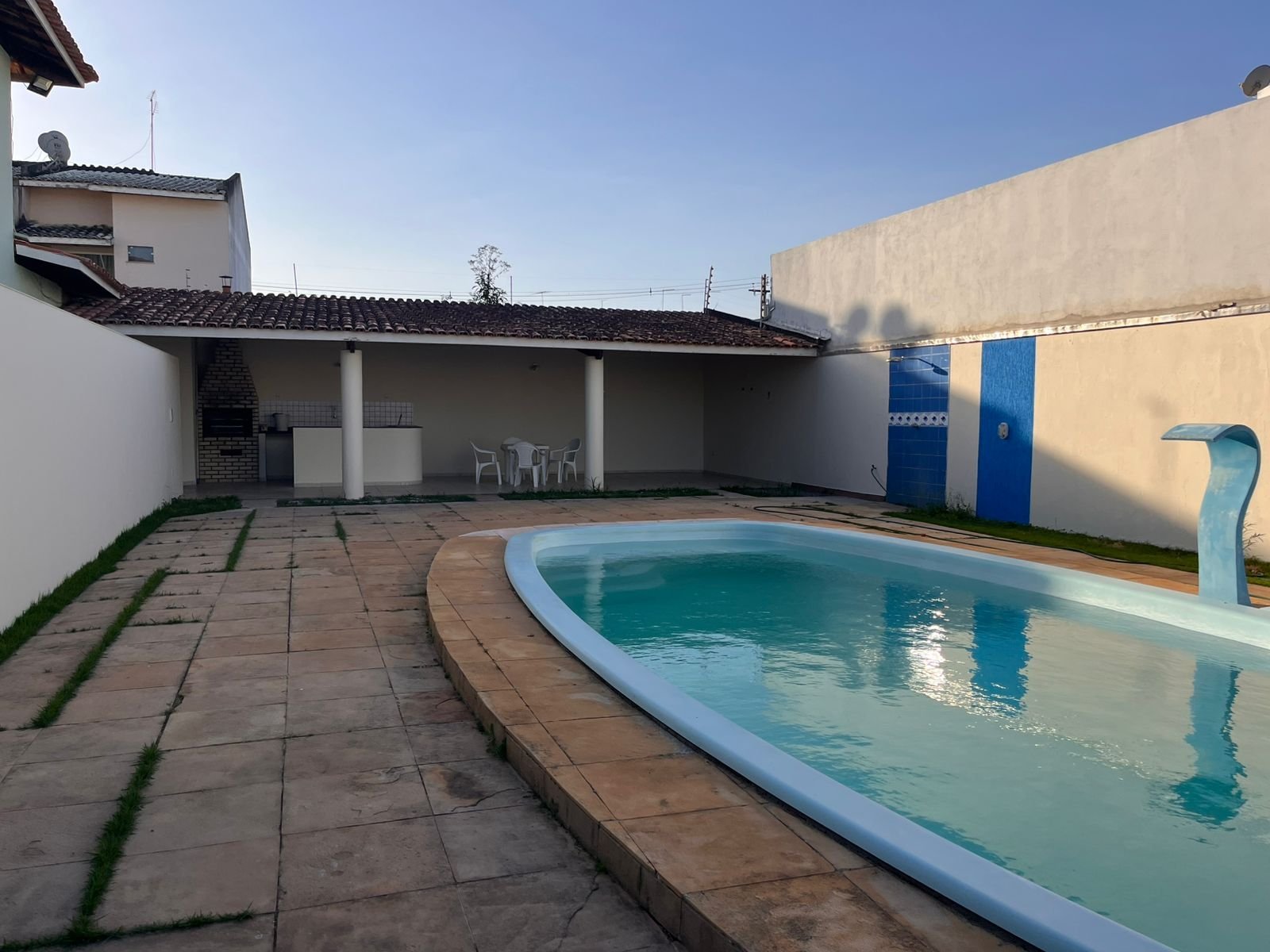 VILLAGE NA MARIA PRETA