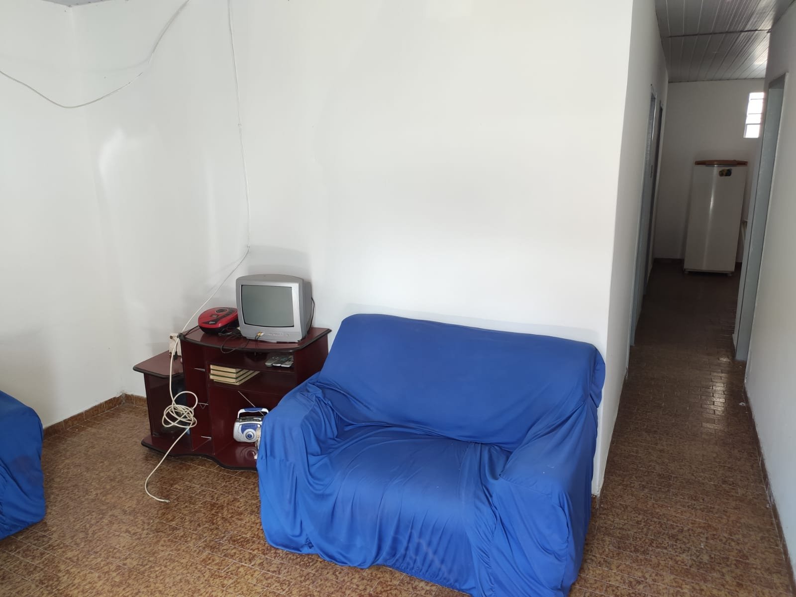 CASA A VENDA NA TRAVESSA CASTRO ALVES