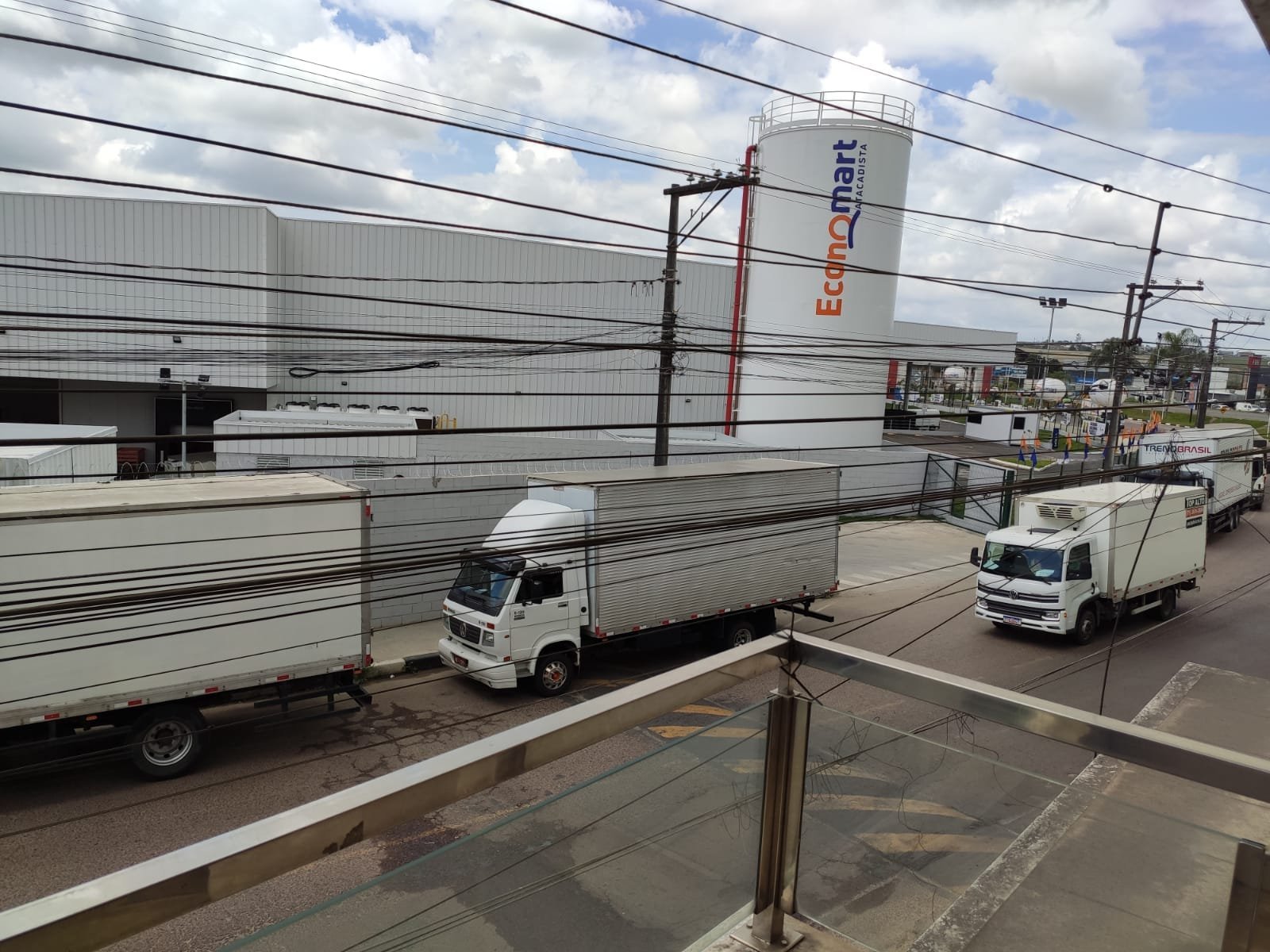 APARTAMENTO PARA ALUGAR - EM FRENTE AO ECONOMART