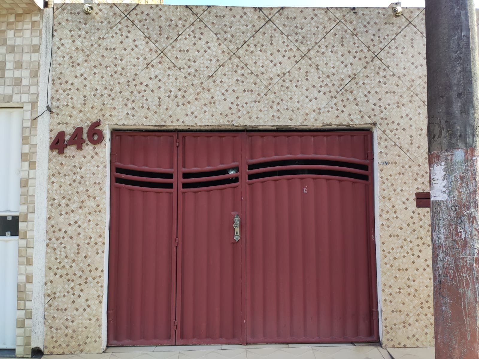 CASA A VENDA NO CALABAR