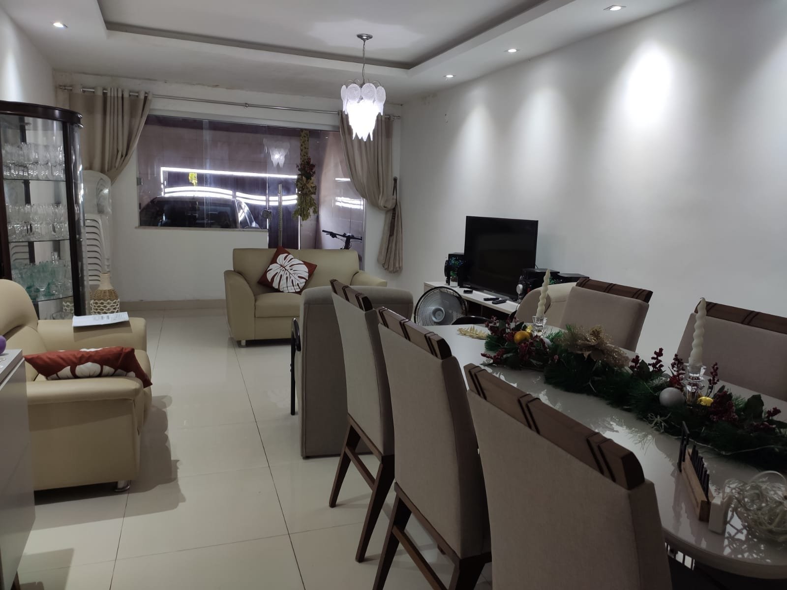 CASA A VENDA NO CALABAR