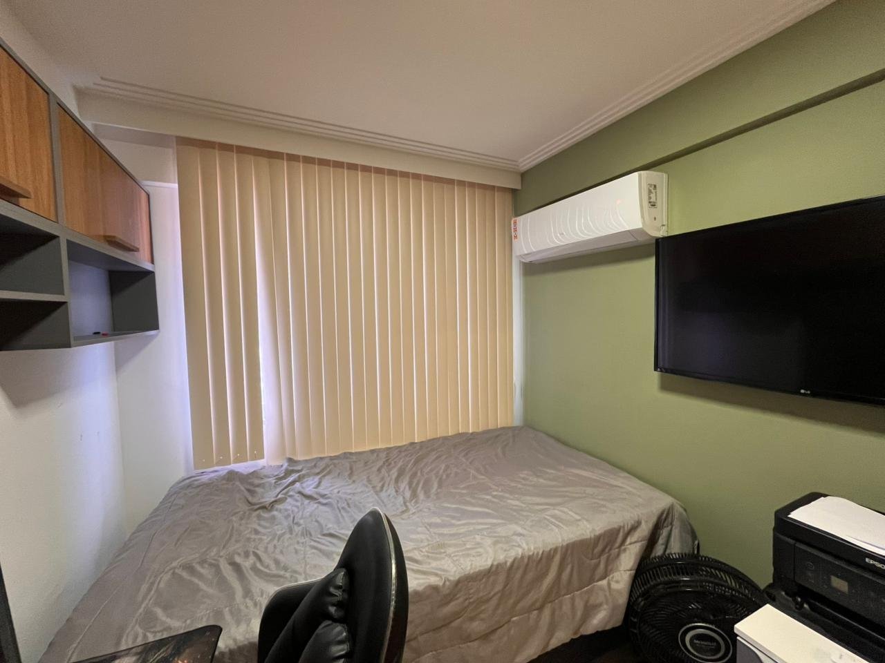 Apartamento mobiliado 2/4 com suíte em condomínio – moderno, climatizado e totalmente planejado