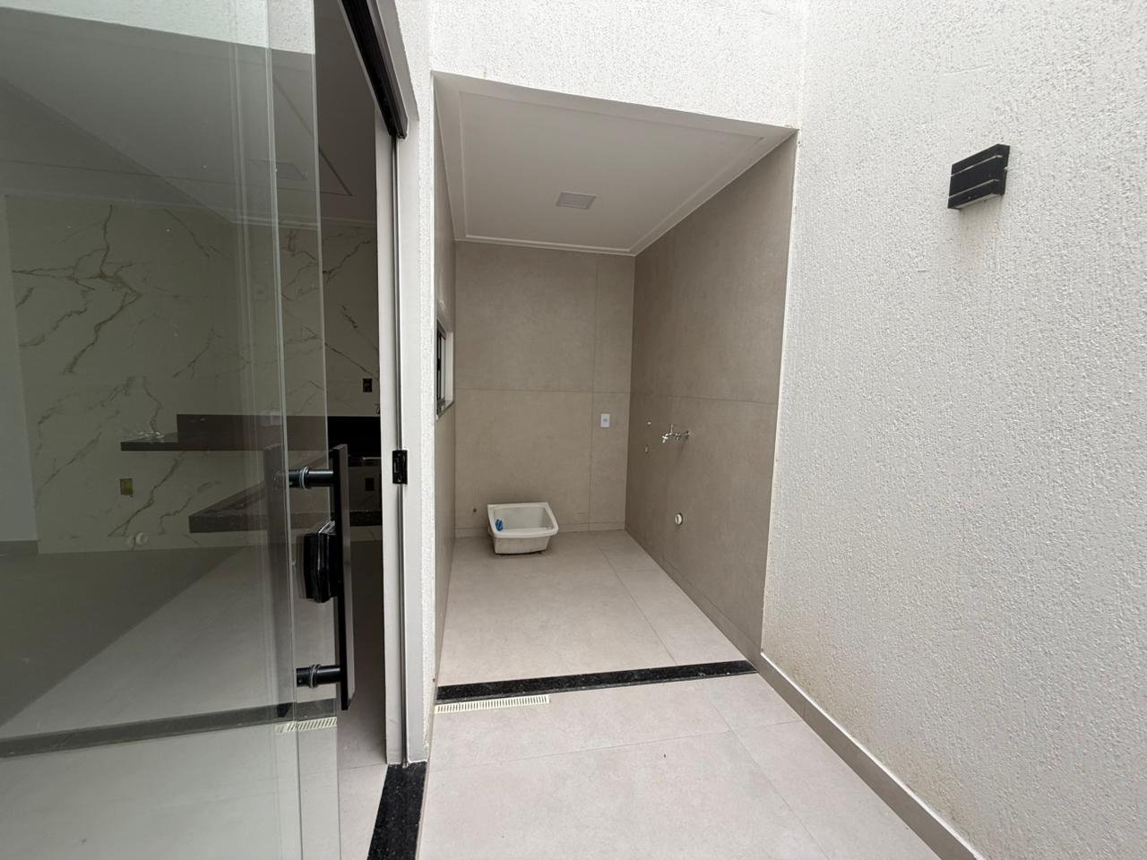 2 VILLAGES - A VENDA NA MARIA PRETA