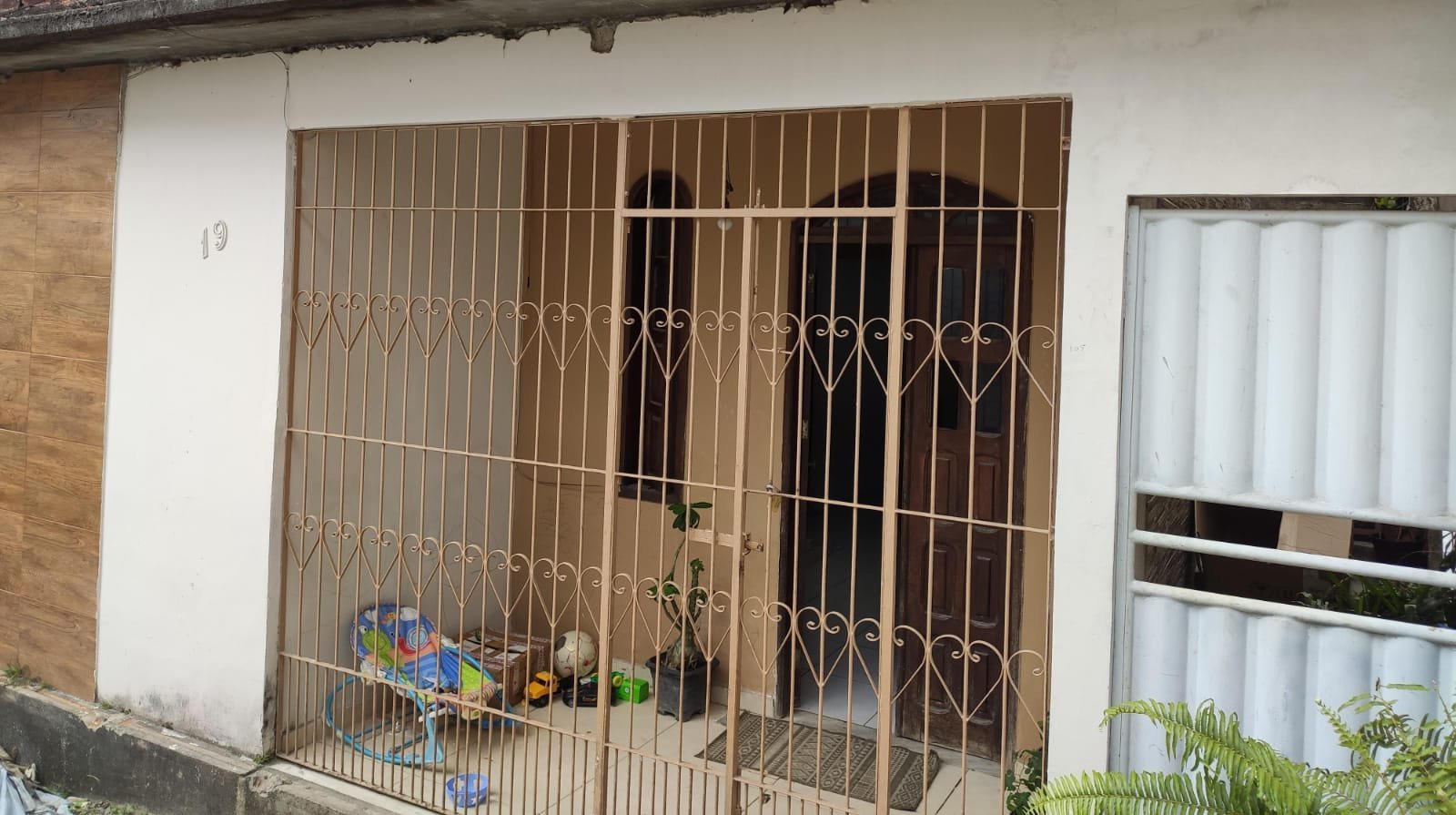 CASA A VENDA NO LOT. BELA VISTA