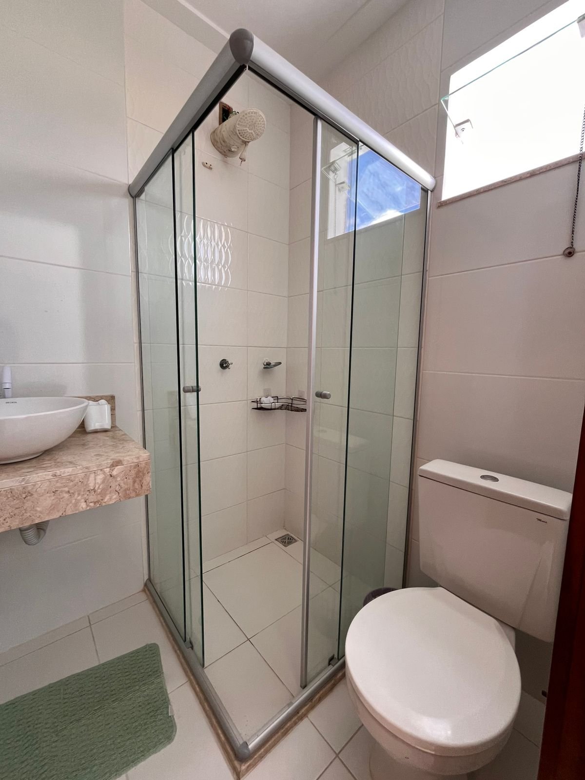 VILLAGE EM CONDOMÍNIO