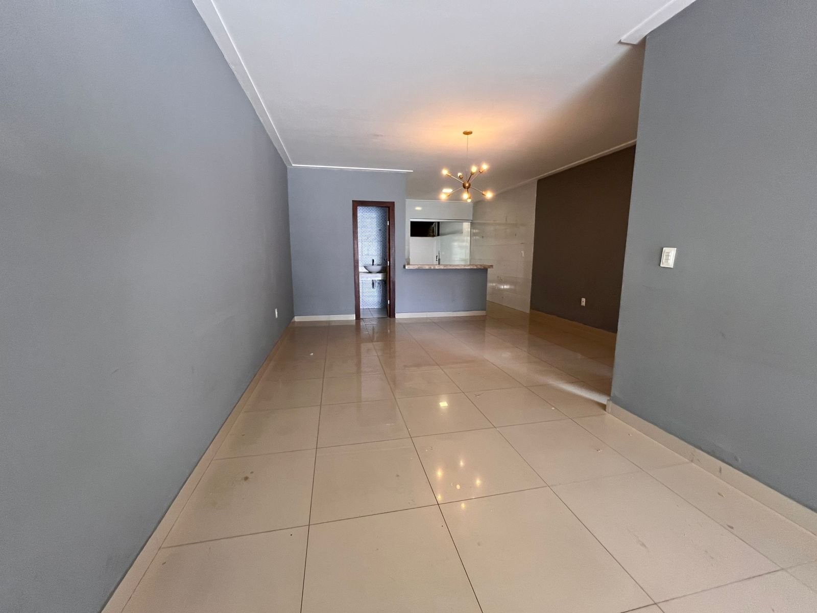 VILLAGE EM CONDOMÍNIO