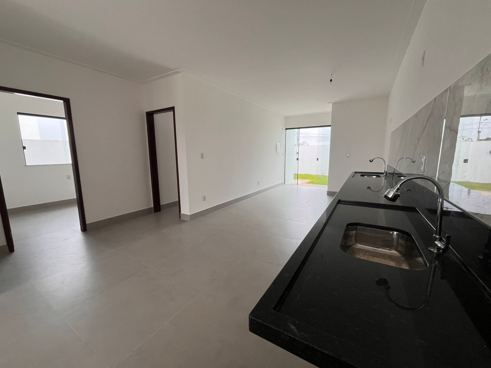 CASA TÉRREA EM CONDOMÍNIO - CAJUEIRO