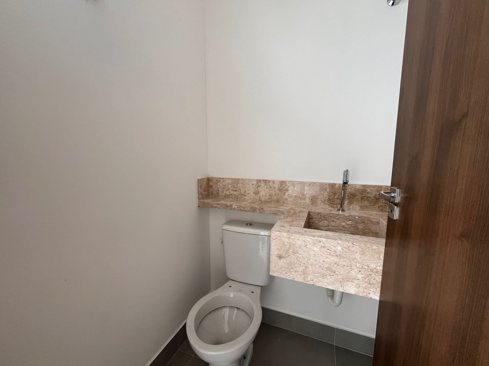 CASA TÉRREA EM CONDOMÍNIO - CAJUEIRO