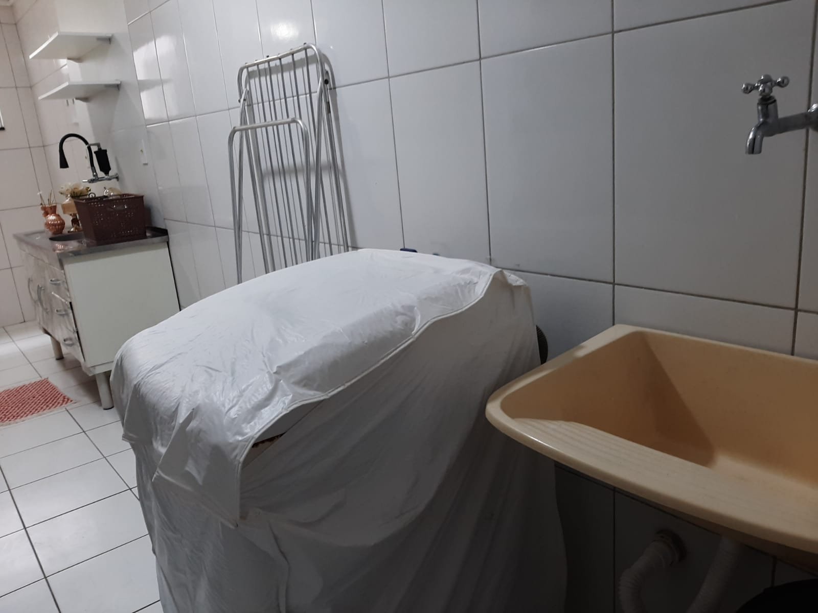 APARTAMENTO PARA ALUGAR NO CENTRO