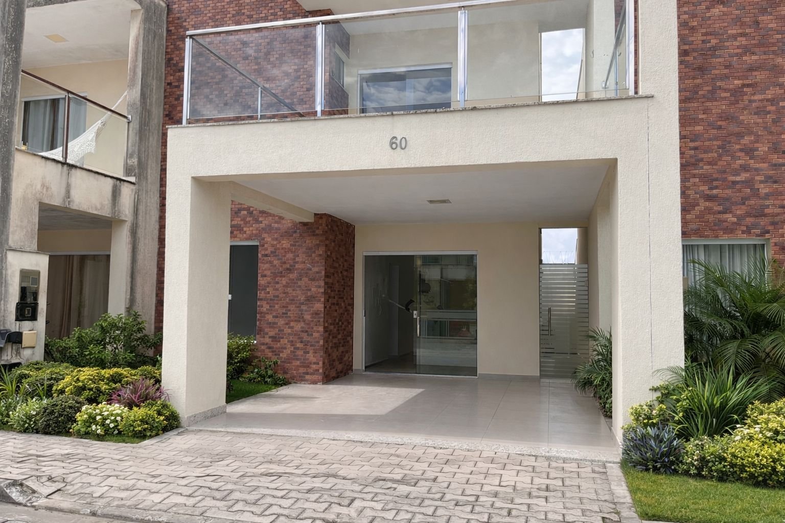 CASA EM CONDOMÍNIO NO SÃO BENEDITO