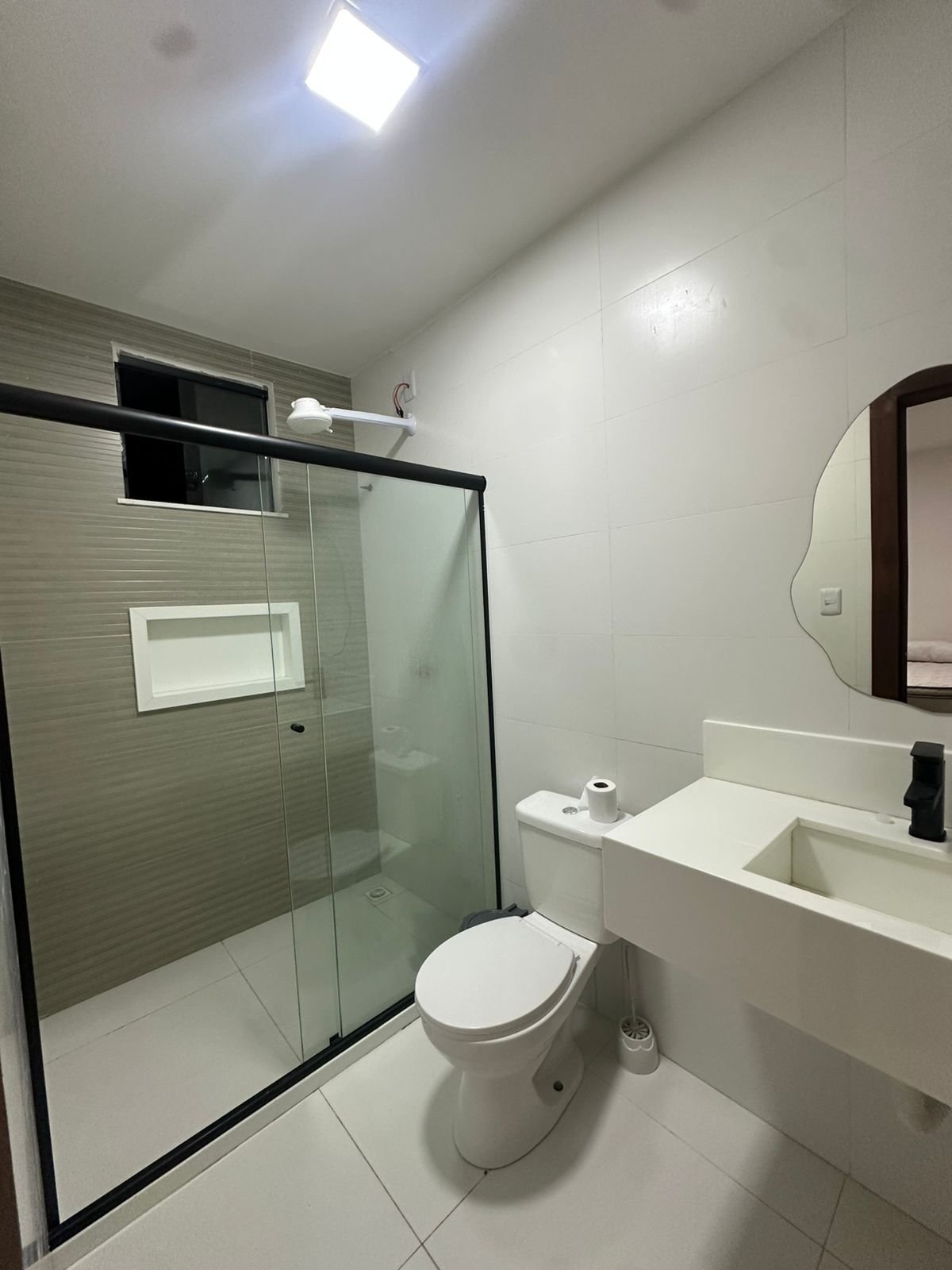 CASA NO CONDOMÍNIO ARAUÁ