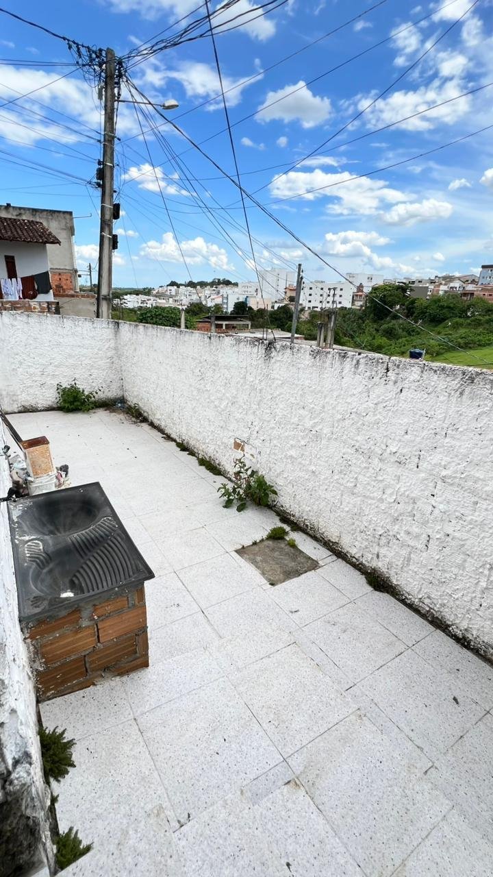 CASA 1º TRAVESSA DO CAJUEIRO