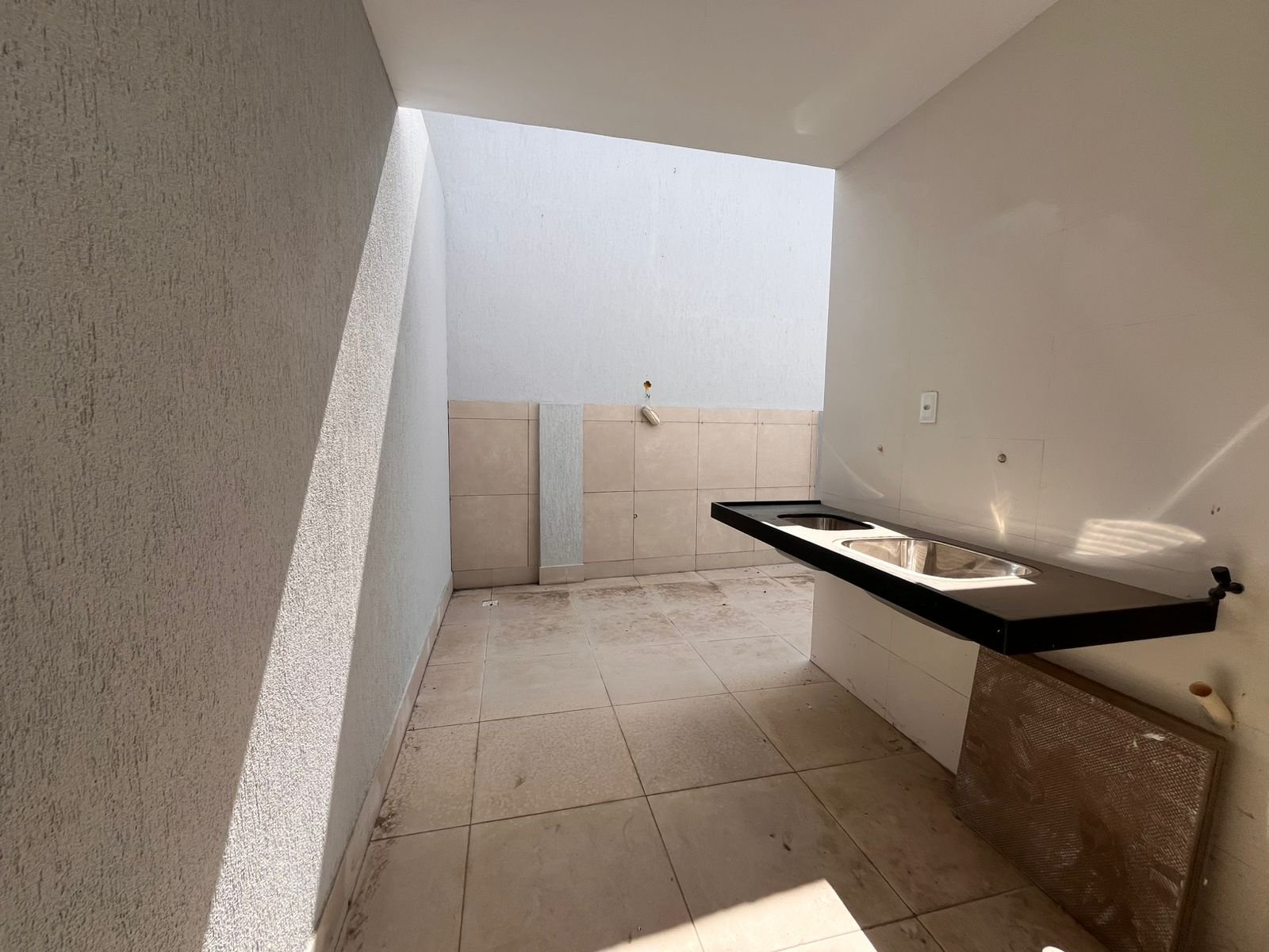 EXCELENTE IMÓVEL -  COND. MIRANTE DO VALE 2