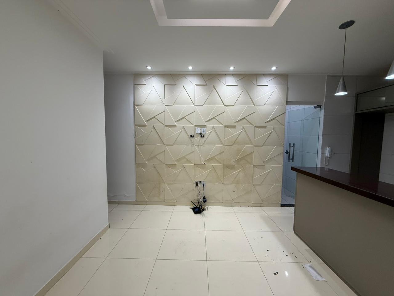 APARTAMENTO TÉRREO - PARA ALUGAR NA AV. ESPERANÇA