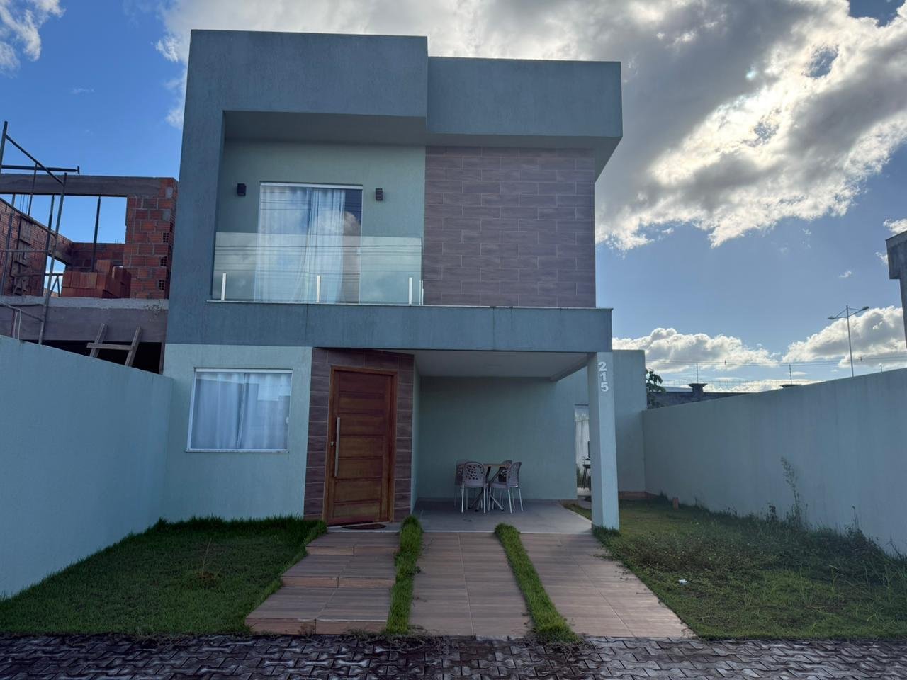 CASA À VENDA-HORTO VILLE1