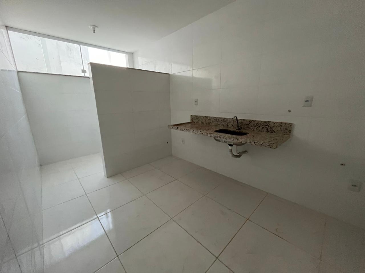 APARTAMENTO 4º ANDAR - MARIA PRETA