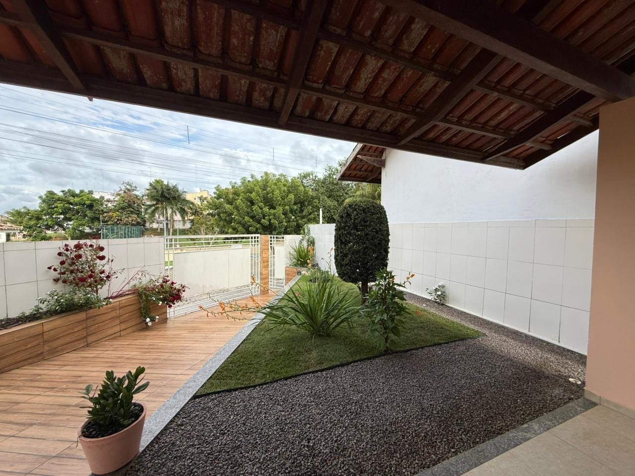 CASA PARA ALUGUEL/VENDA - MARIA PRETA