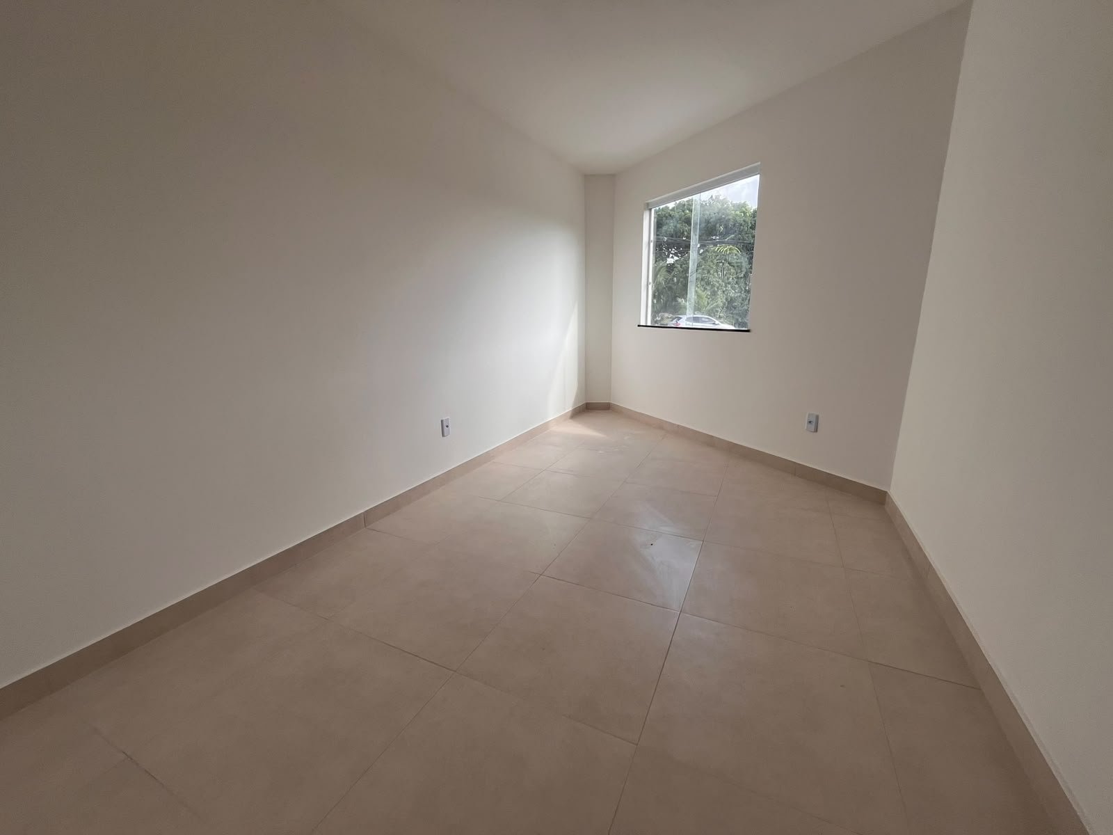 APARTAMENTOS - SÃO SANTIAGO