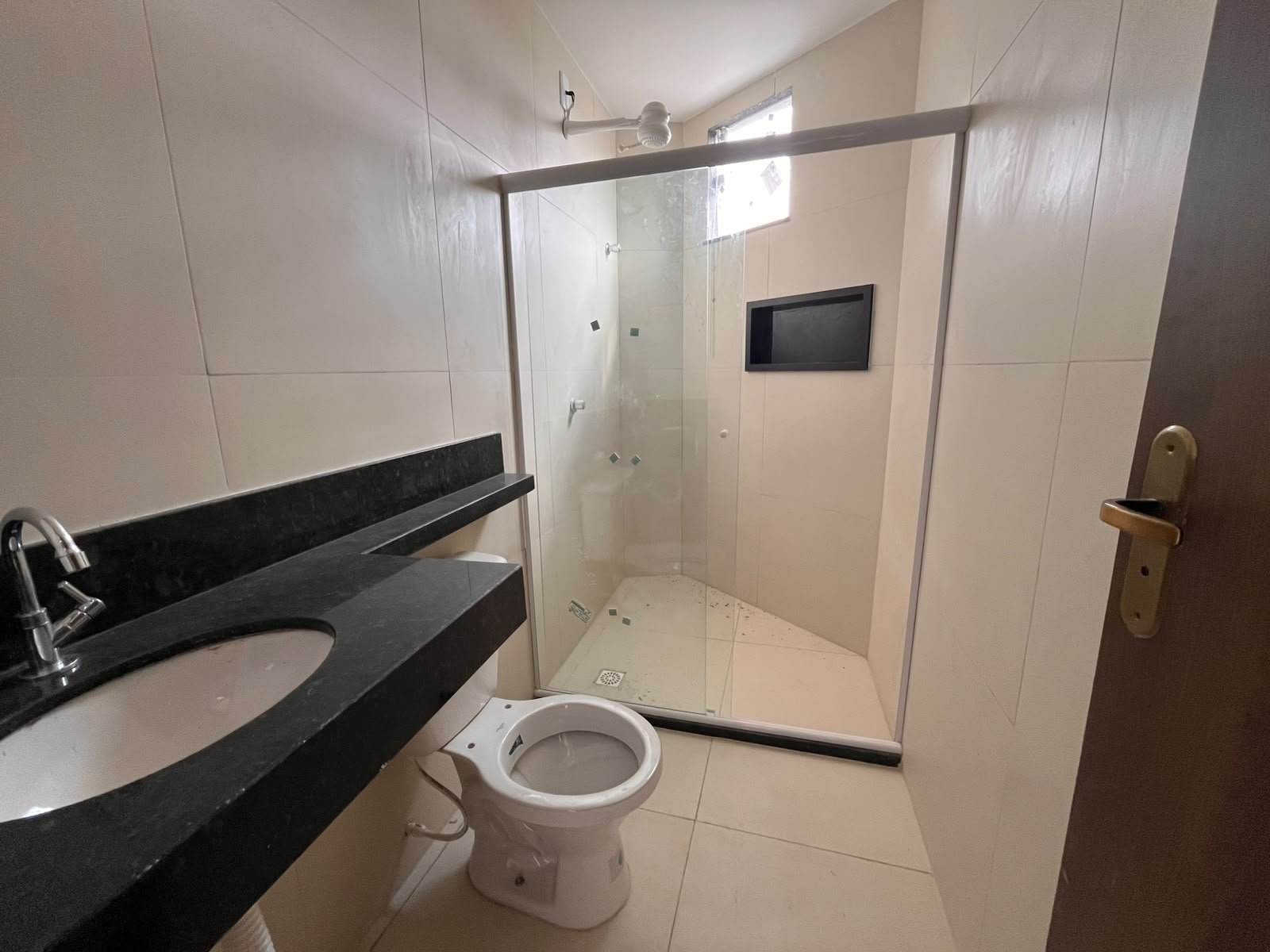 APARTAMENTOS - SÃO SANTIAGO