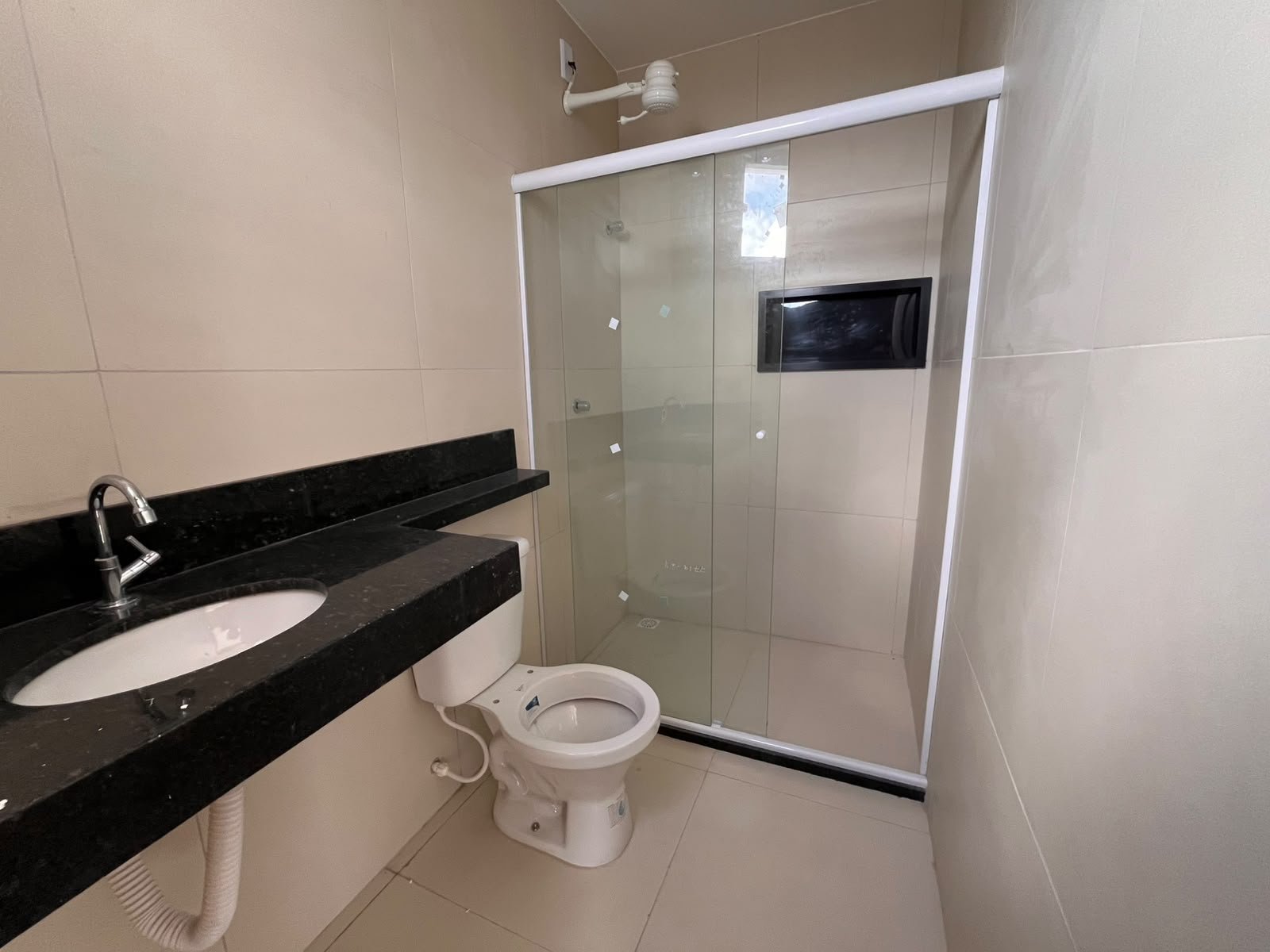 APARTAMENTOS - SÃO SANTIAGO