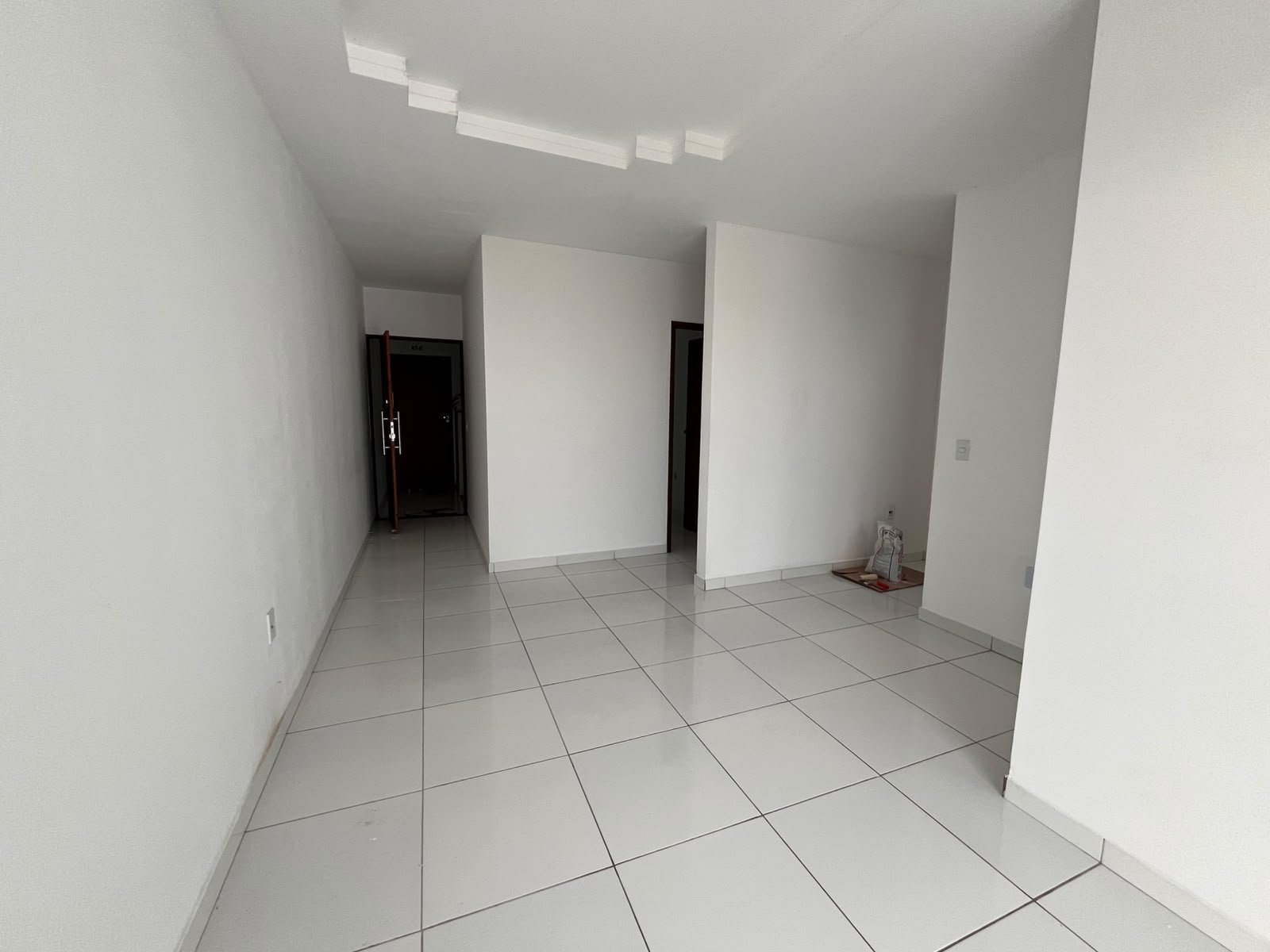 APARTAMENTO A 5 MINUTOS DO CENTRO