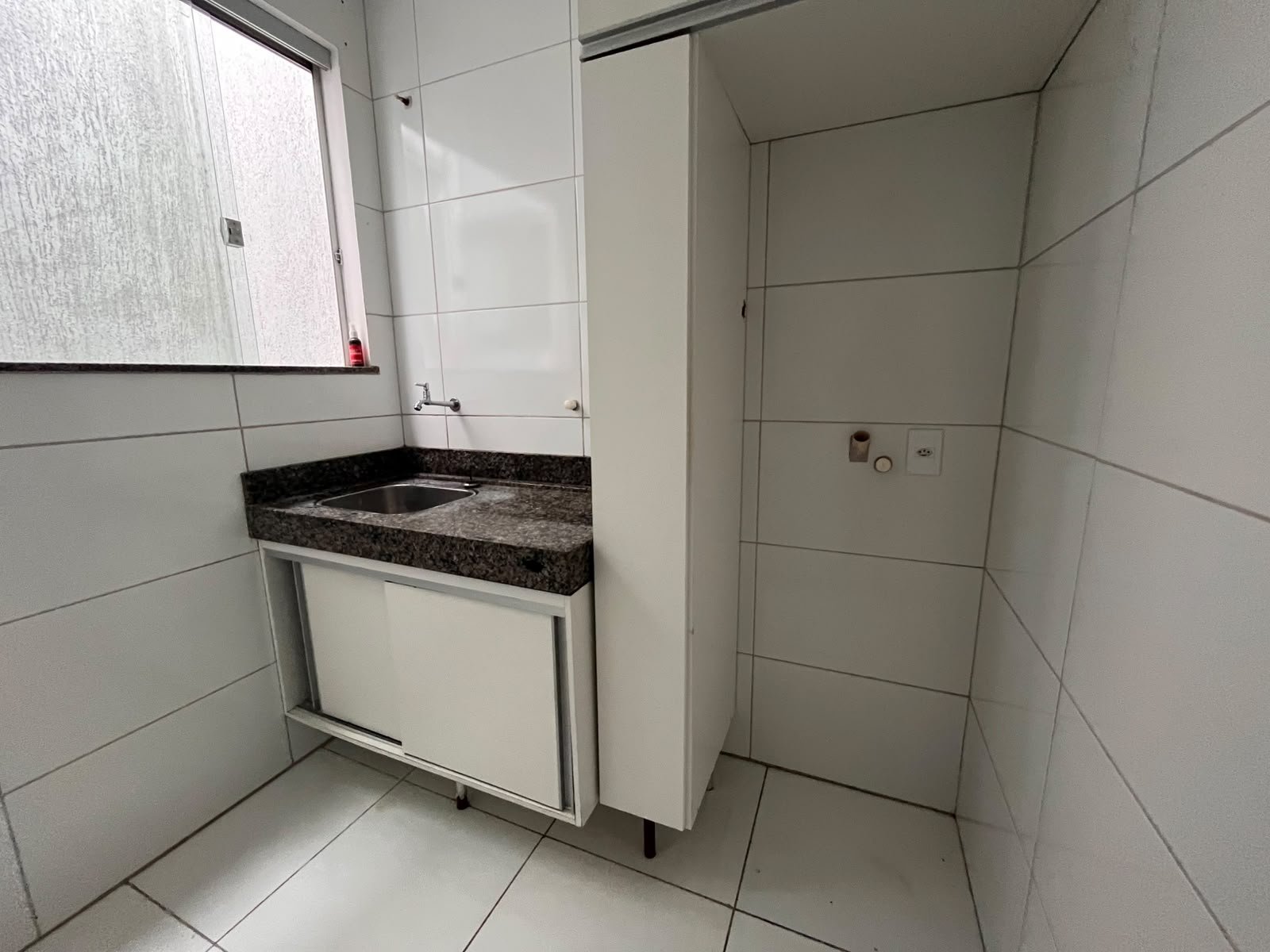 APARTAMENTO A 5 MINUTOS DO CENTRO