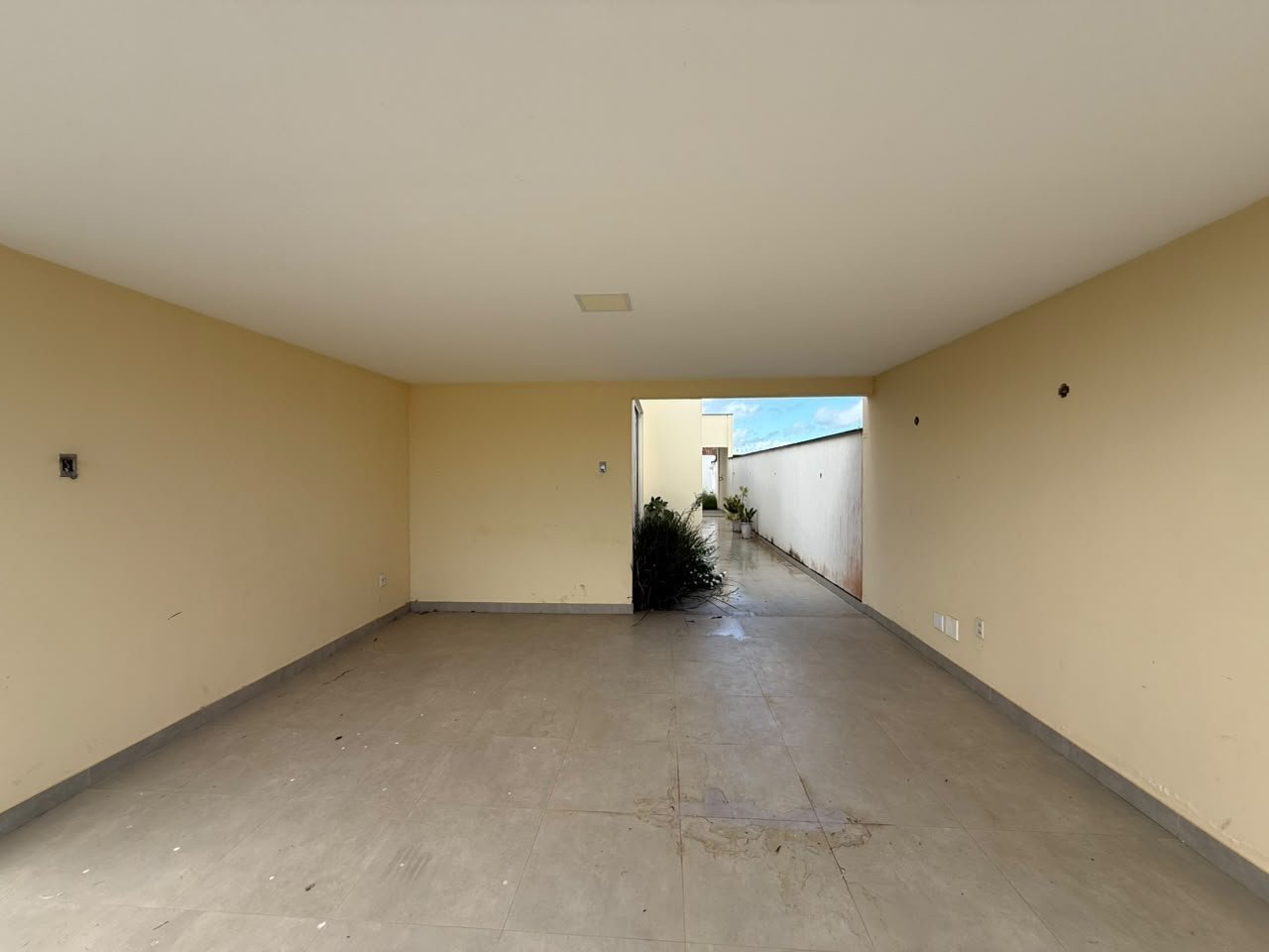 CASA EM CONDOMÍNIO NA MARIA PRETA
