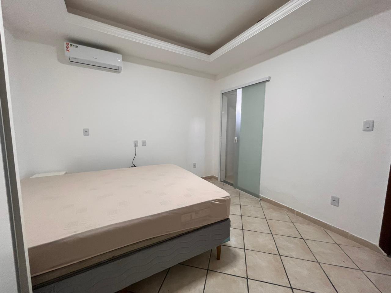 CASA EM CONDOMÍNIO NO ANDAIÁ