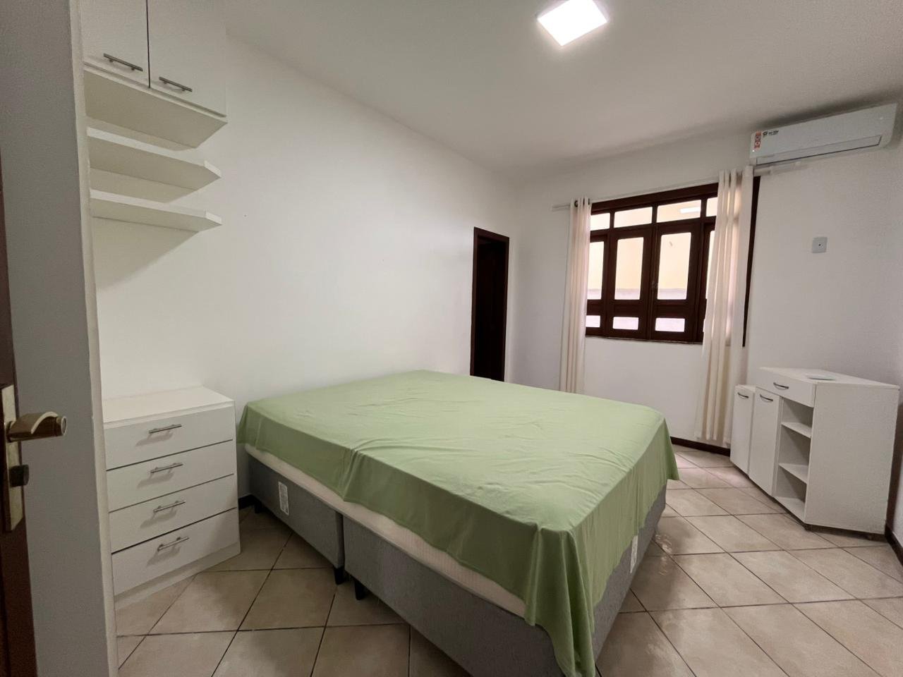 CASA EM CONDOMÍNIO NO ANDAIÁ
