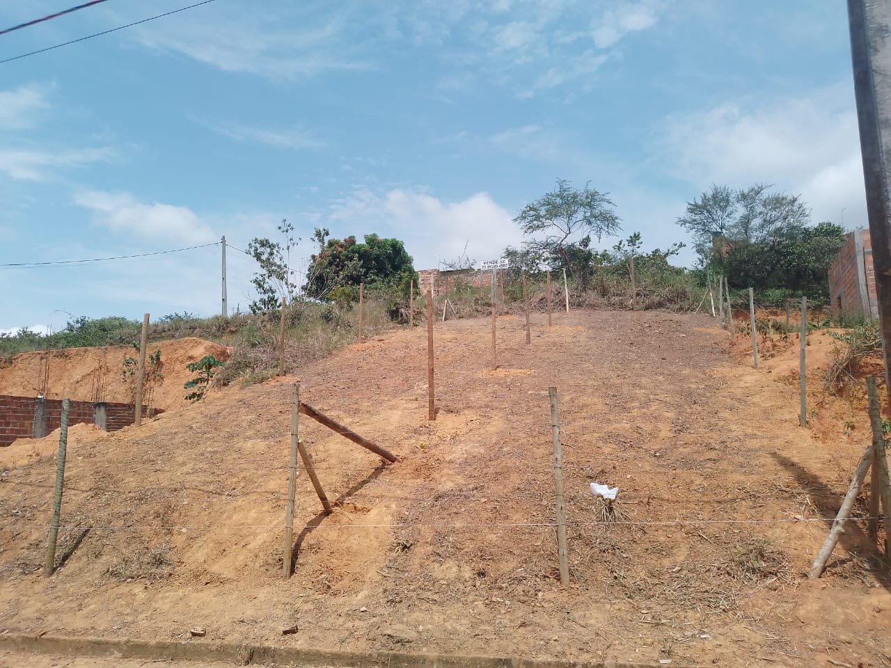 TERRENO - Loteamento Jardim Teresópolis II