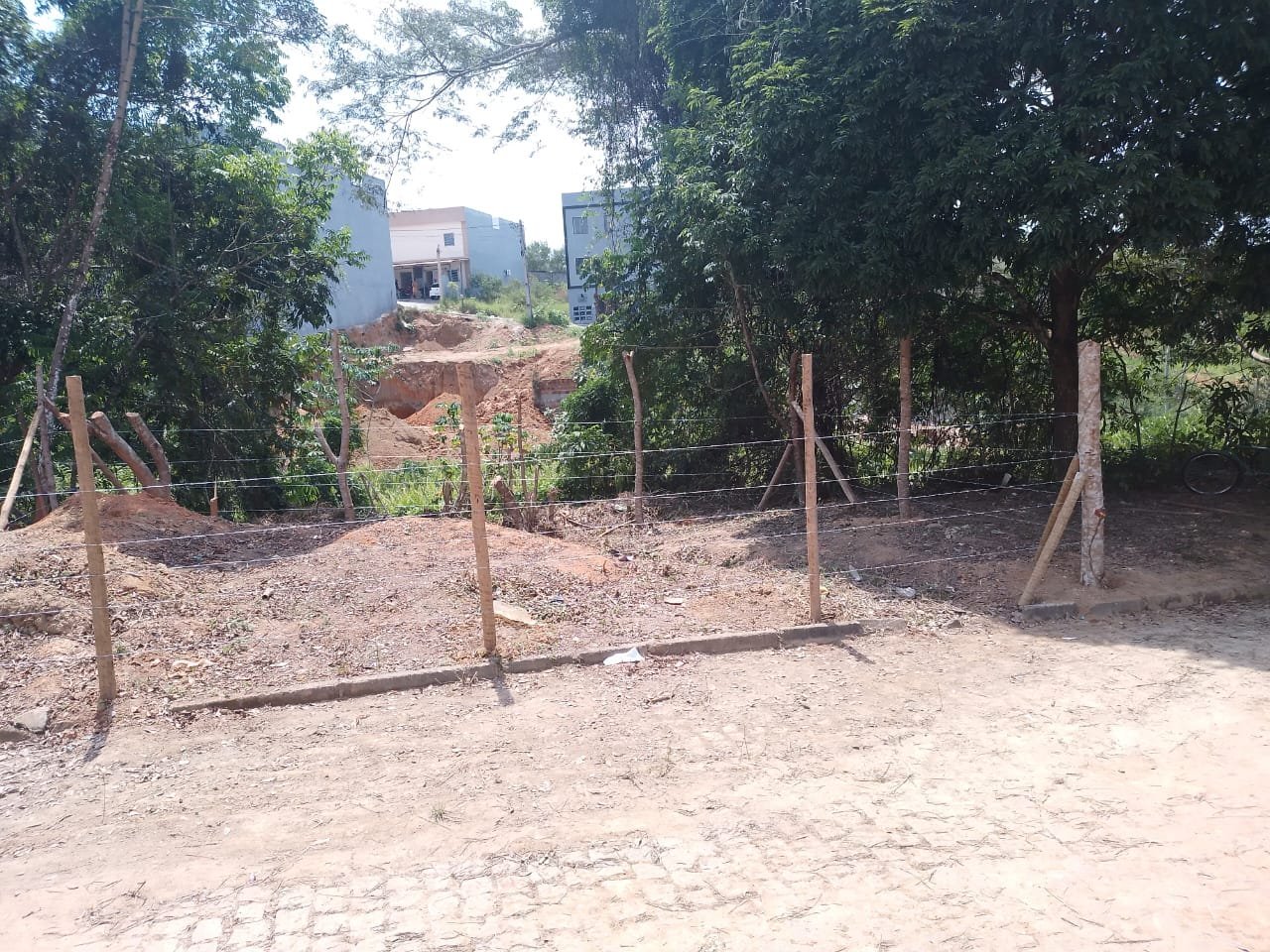 TERRENO - Loteamento Jardim Teresópolis II