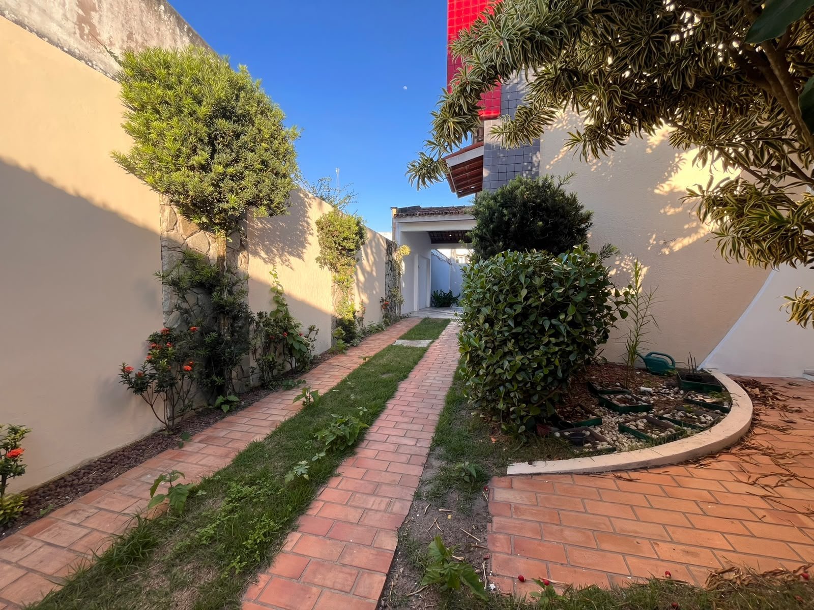 CASA A VENDA NO JARDIM BRASIL